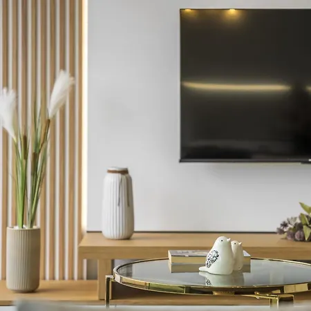 Penthouse A Fabrica By Homie * Funchal (Madeira)